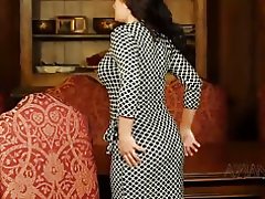 Skoonheid voer sexy strip